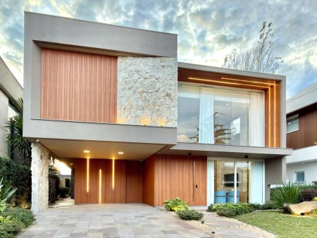 Casa em Condomínio 5 dormitórios em Xangri-lá | Ref.: 10449